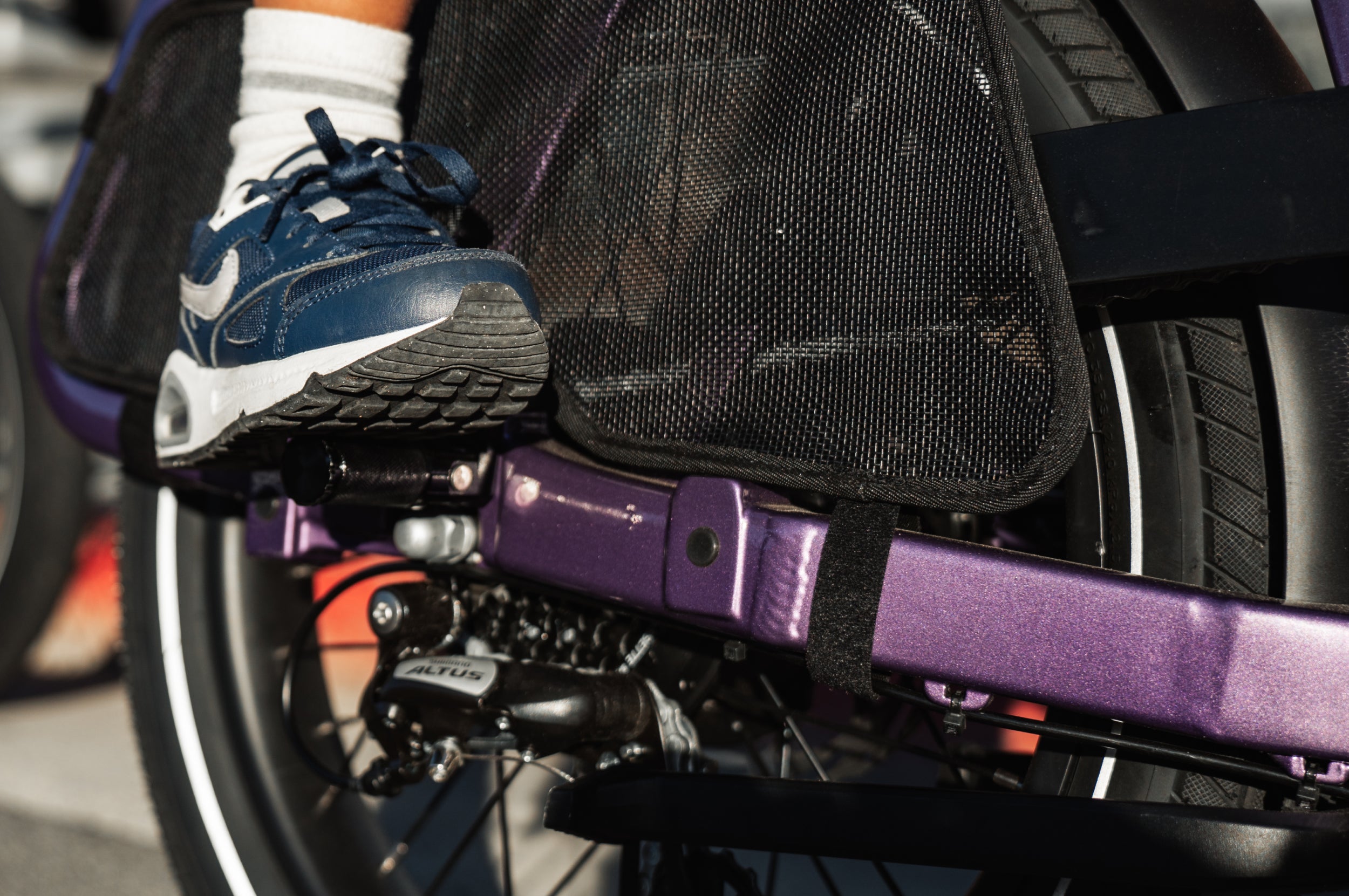 Aventon Abound SR in haze color with foot pegs available at Cyclerie in Erie, CO.