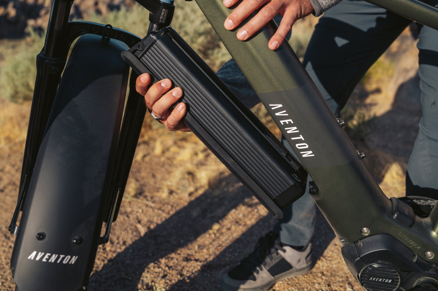 Aventon Aventure M MID-drive ebike with a removable battery available at CyclErie in Erie, CO. 