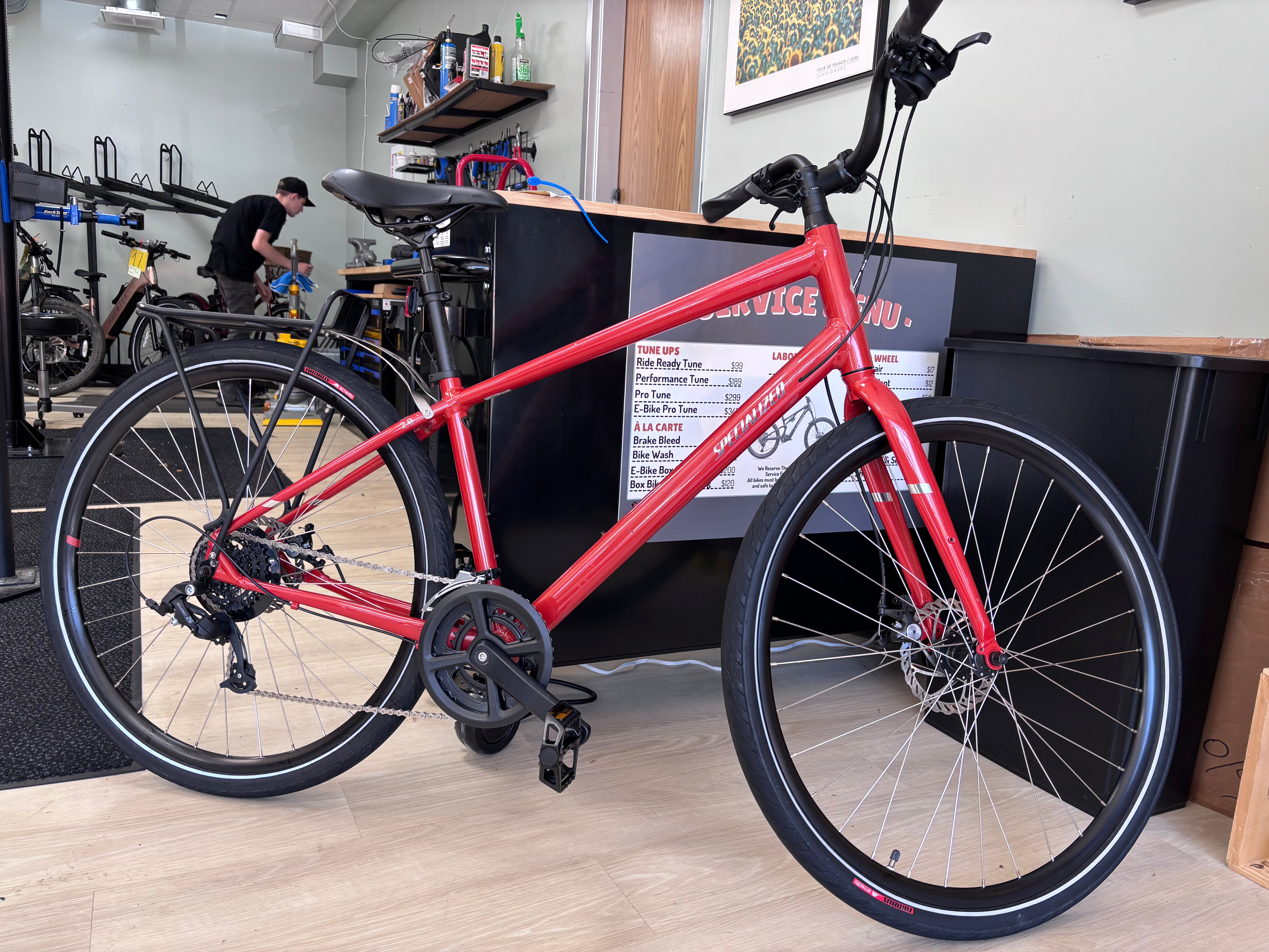 2022 Specialized Crossroads Hybrid Bike