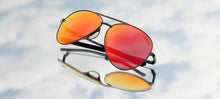 Load image into Gallery viewer, Tifosi Shwae Sunglasses
