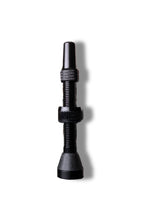 Load image into Gallery viewer, Goat Head Tubeless Valve Stem (Pair)
